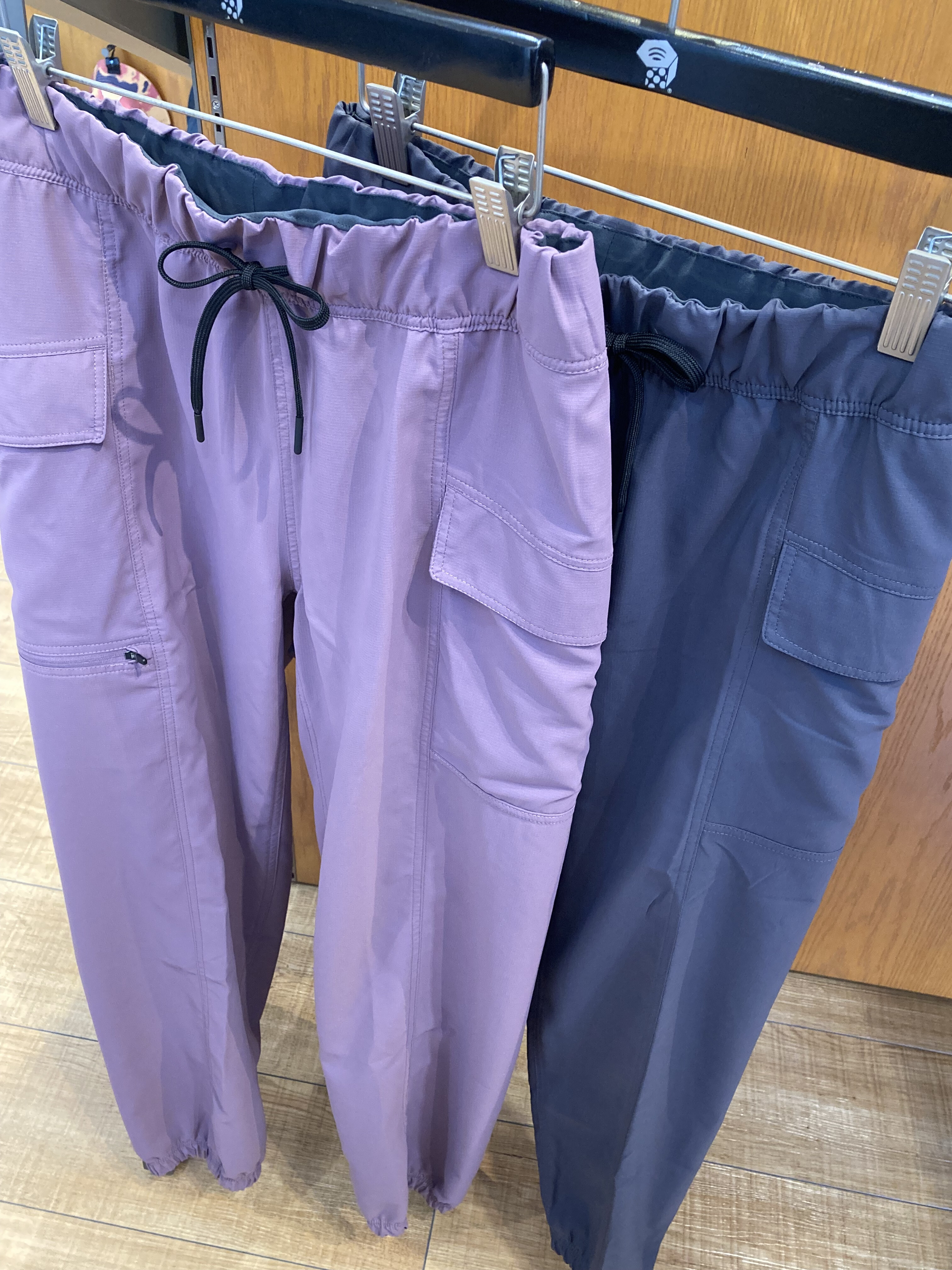 🎀超軽量！トレッキングパンツ🎀