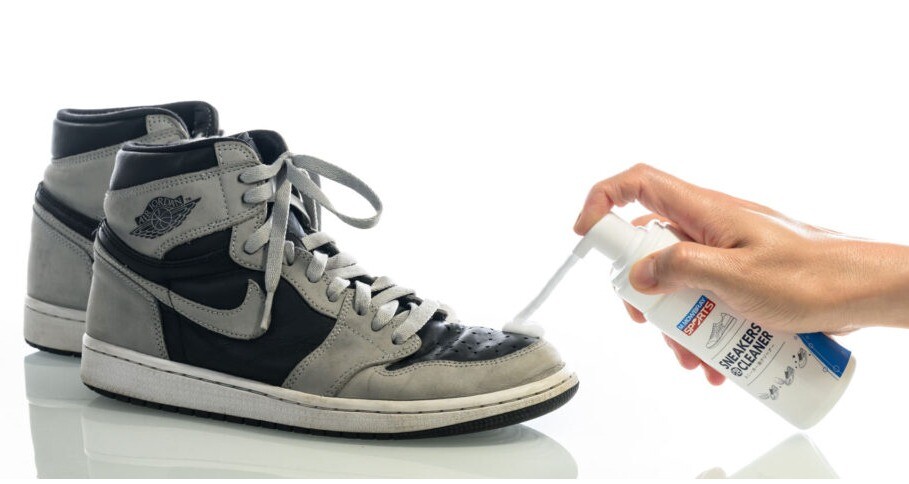 お気に入りの一足を手軽にケアしませんか？　M.MOWBRAY SPORTS スニーカー泡クリーナー
