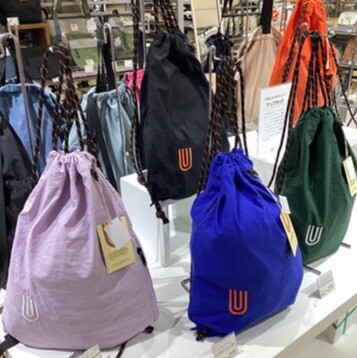 ちょっとしたおでかけにも便利　ナップサック