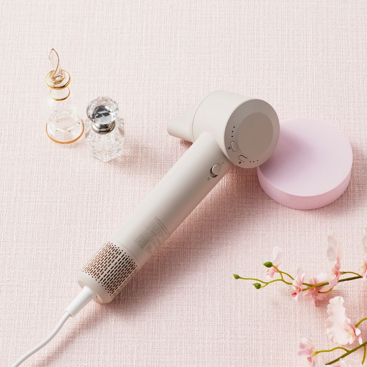 高濃度マイナスイオンでヘアケア