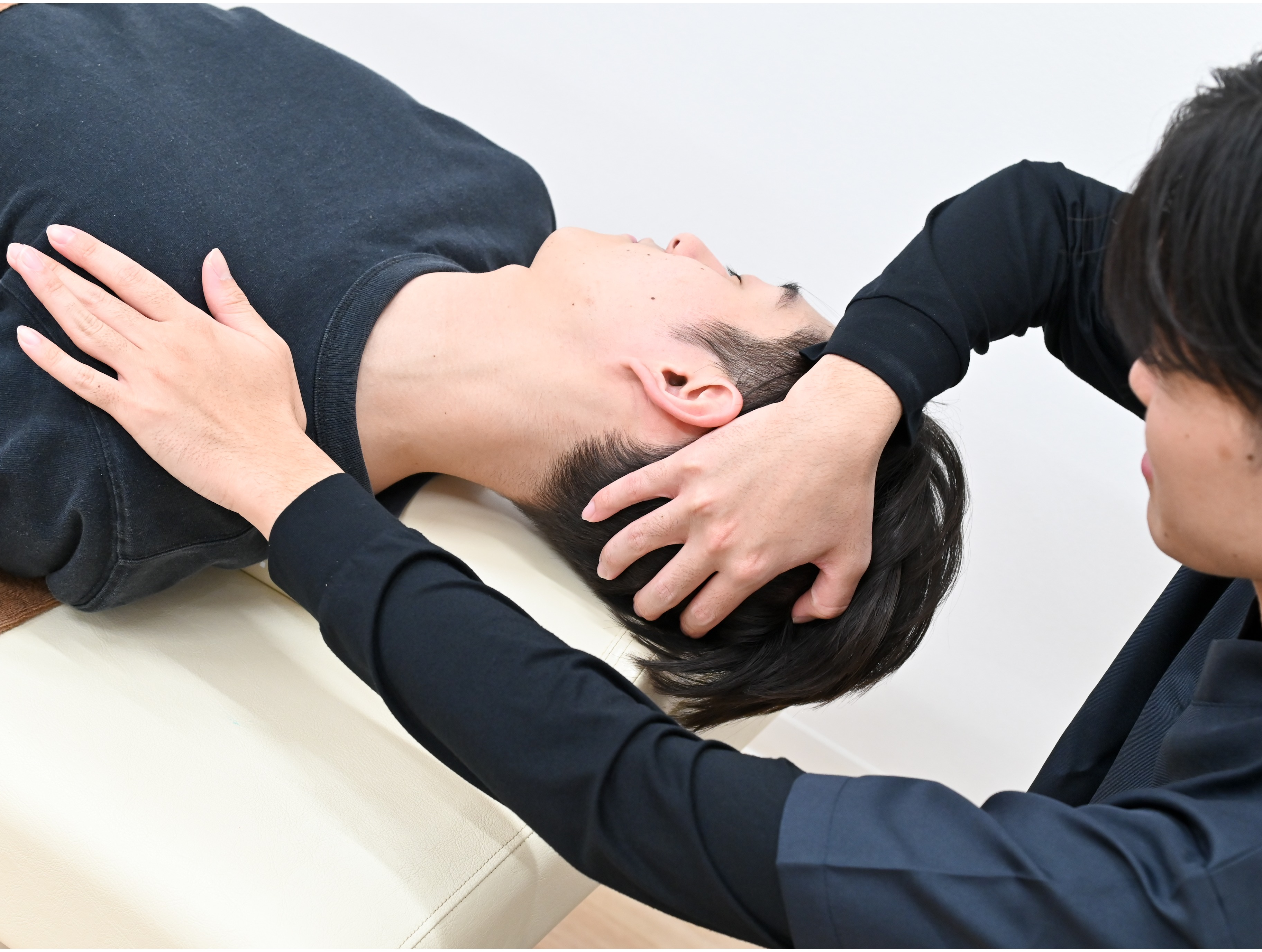 猫背矯正、大好評！