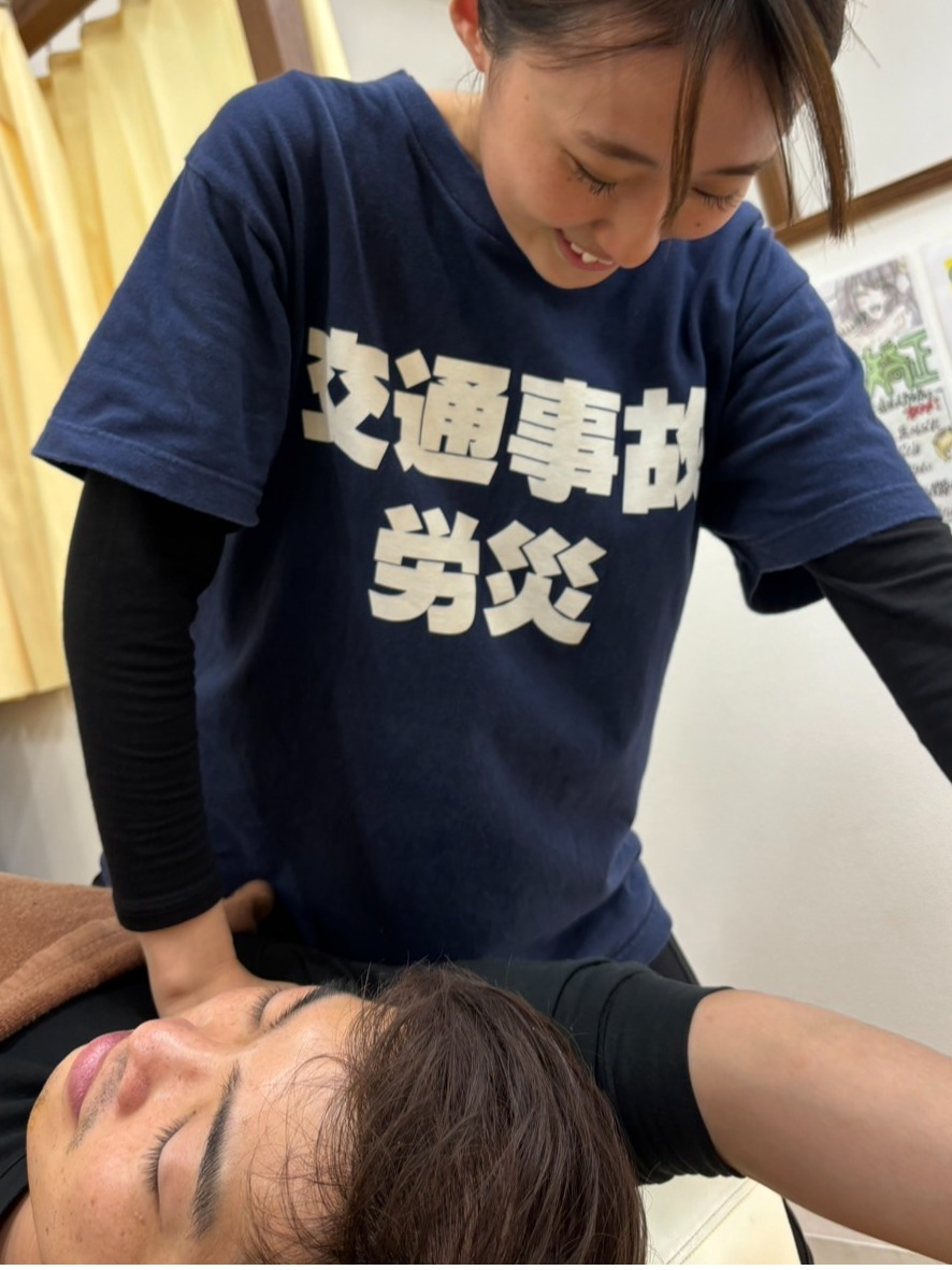 猫背が気になる方ぜひお試しください！