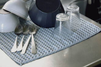 人気が納得！あっちこっち水切りマット