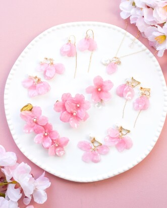 本物のお花のアクセサリー〈　Coloring　〉期間限定ショップ