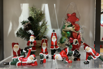 クリスマスオブジェ　ヨガサンタ