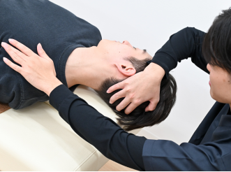 猫背矯正、受けてみませんか？