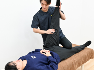 ストレッチで腰痛予防！